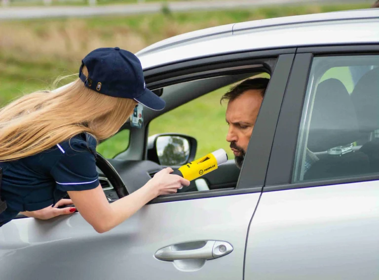 Can You Go to Canada If You Have a DUI? (2025โ2026 Complete Guide) 3 Canada DUI